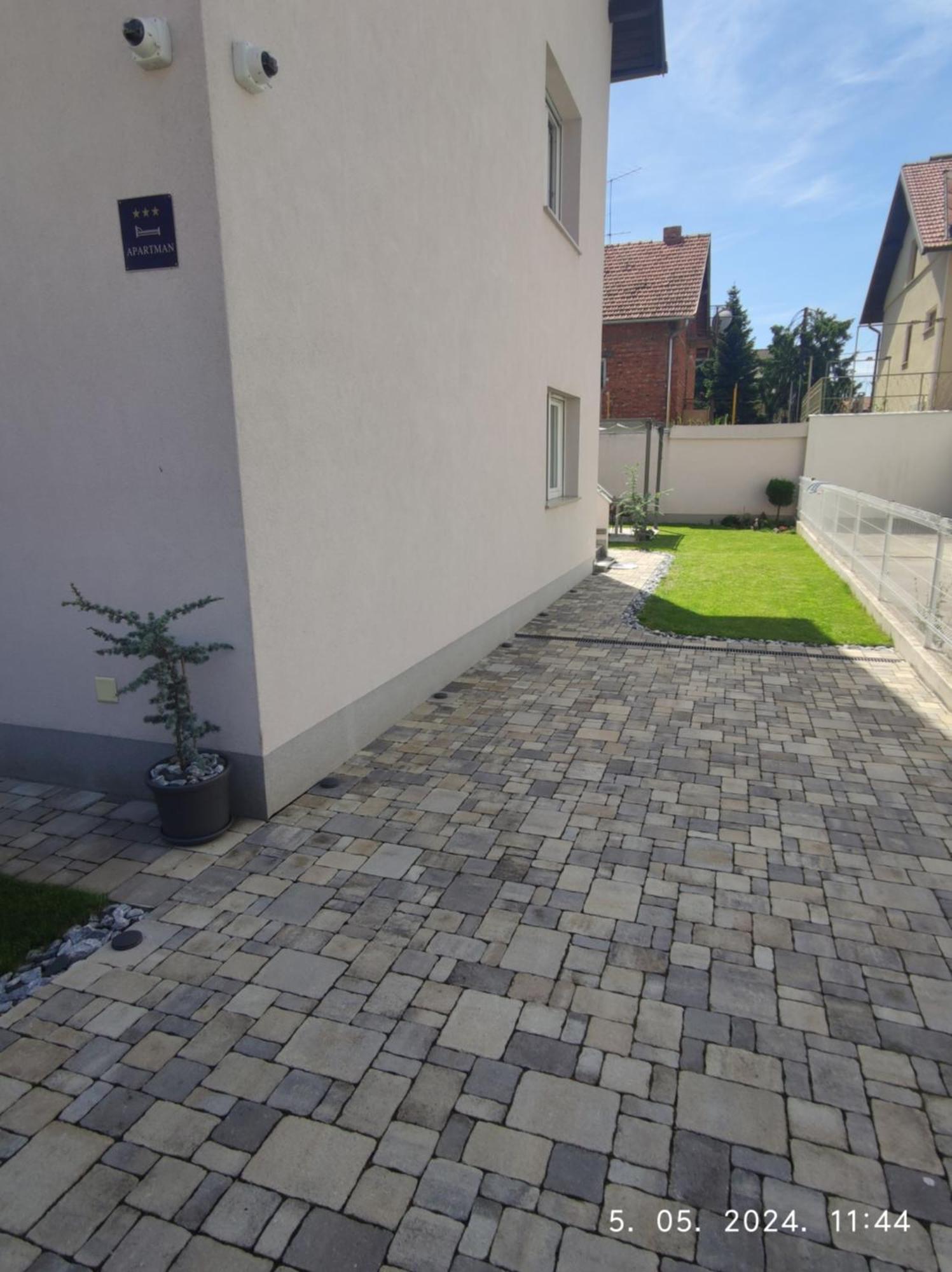 Lumani Apartment Zagreb With Free Parking Exterior foto