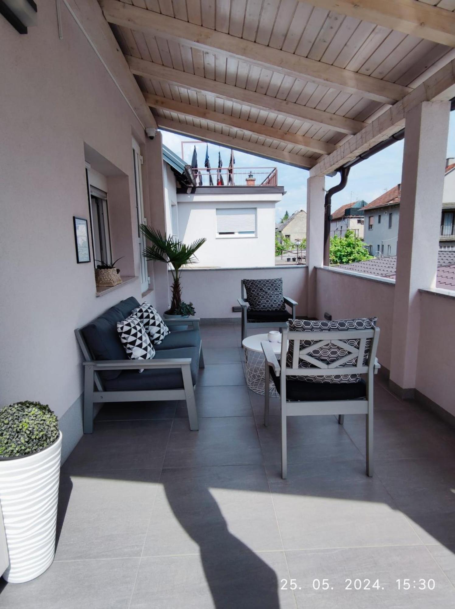 Lumani Apartment Zagreb With Free Parking Exterior foto